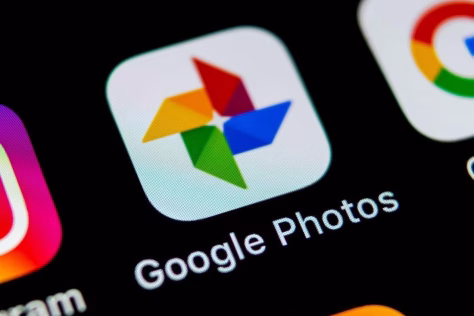 Dar daugiau dirbtinio intelekto sprendimų: „Google“ atnaujina „Photos“ programėlę, kas leis greičiau surasti norimas nuotraukas, ruošiama ir „Gemini“ naudojanti funkcija