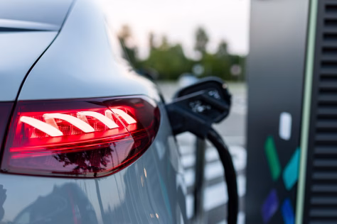 Beveik dukart daugiau energijos: kaip „Ignitis ON“ užkariauja elektromobilių vairuotojų pasitikėjimą