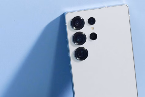 „Samsung“ ketina sugrįžti prie senos praktikos: paaiškėjo, kokius mikroschemų rinkinius naudos 2026 metais