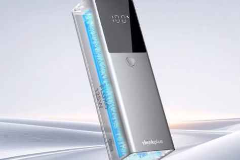 „Lenovo“ pristatė nebrangią išorinę bateriją su 12 800 mAh talpa ir itin greito įkrovimo galimybe