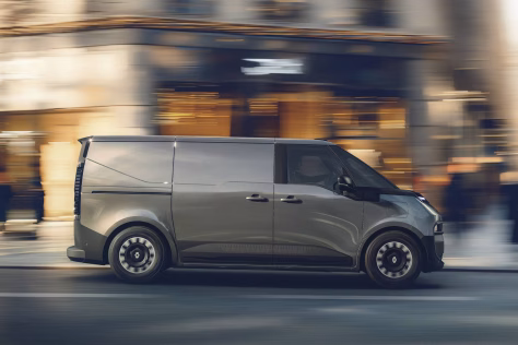 Greitesnis nei tikėjaisi: „Renault“ elektrinis furgonas įkraunamas per 20 minučių ir veža 2 tonas