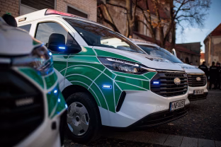 Girtų vairuotojų medžioklė Vilniuje: kelias baigėsi griovyje, gresia baudžiamosios bylos