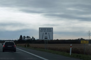 „Via Lietuva" kviečia vairuotojus duoti vieną pažadą: ar išdrįsite?