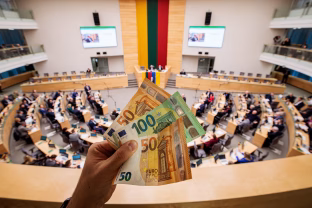 Atsisveikinimas su grynaisiais pinigais: jūsų finansai netrukus atsidurs visiškoje kontrolėje