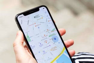 „Google Maps“ programėlės gudrybė, apie kurią nežino dauguma: padeda taupyti ne tik laiką, bet degalus