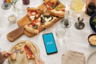 Skaitmeninės platformos Lietuvoje: atskleidė, kaip „Wolt“ padeda verslui uždirbti daugiau be investicijų