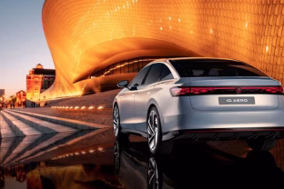 Las Vegase bus praverta „Volkswagen“ paslapčių skrynia: jau netrukus bus pristatytas elektromobilis, kuris pakeis legendinį „Passatą“