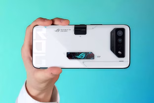 Paskelbti galingiausi „Android“ telefonai: tarp geriausiųjų rasime ir „Samsung“, tačiau karūna iškeliauja į Kiniją