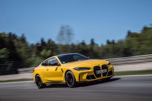 Atėjo laikas atsisveikinti su vidaus degimo varikliais? Ekspertai sako, kad reikėtų neskubėti, ne viskas yra taip paprasta