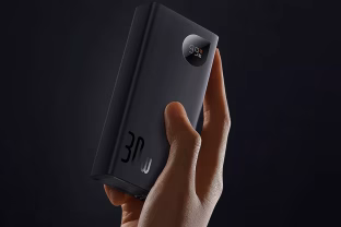 Puikios kokybės ir didelės talpos „Baseus“ išorinė baterija dabar kainuoja mažiau nei 29 eurus: nepraleiskite progos įsigyti, pateikiamas ir specialus nuolaidos kodas