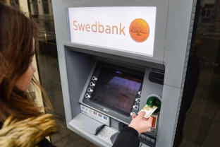 Kritinės svarbos „Swedbank“ įspėjimas: situacija sparčiai blogėja, būtina suklusti visiems