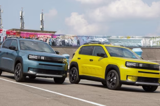 „Fiat“ pristatė naująjį „Grande Panda“ elektrinį automobilį: dar šį rudenį bus prieinamas Europoje, o jo kaina bus mažesnė nei 25 tūkst. eurų