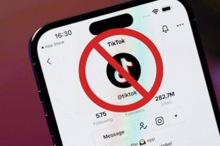Daugelis amerikiečių gali lengviau atsipūsti: „TikTok“ programėlė ir toliau bus prieinama „App Store“ parduotuvėje