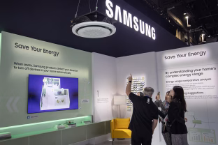 „Samsung“ pristatė savo naująją „DI visiems“ viziją: siekiama dirbtinį intelektą (DI) paversti neatsiejama žmonių kasdienybės dalimi, siūlant pažangias ir saugias inovacijas