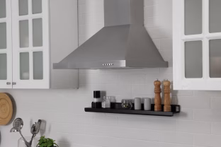 Virtuvės gartraukis nebetrukia kaip anksčiau? Vienas paprastas veiksmas grąžina galią ir pašalina kvapus