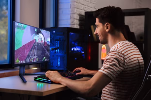 Pristatytas naujasis „Philips Evnia“ serijos žaidimų monitorius, kuris sukurtas pergalėms esporte