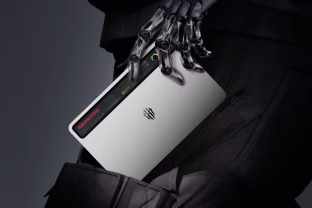 Į Europą atvyksta kompaktiškas „Red Magic“ planšetinis kompiuteris su „Snapdragon 8 Elite“ lustu