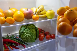 Valgote daugiau, bet suvartojate mažiau kalorijų? Tyrimas atskleidė paprastą mitybos principą