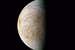 Stulbinantis NASA atradimas: Jupiterio palydove Europa aptikta medžiaga, galinti rodyti gyvybės ženklus