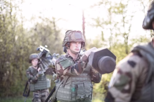 Rusai atrodo, kas yra 3D spausdinimas: testuoja droną su raketiniu varikliu ir FPV, grėsmės ir toliau auga