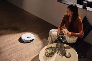 Pavargote nuolat valyti robotą dulkių siurblį? „MOVA P50 Pro Ultra“ leis ilgam pamiršti apie priežiūrą