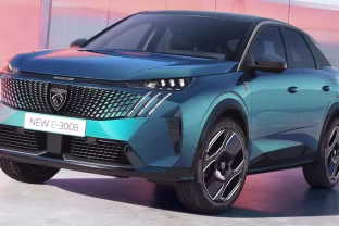 Elektromobilis, kuris mąsto už jus: „Peugeot“ siūlo 10 metų nemokamą išmanų vairavimo paketą