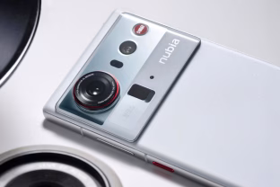 Netrukus sulauksime „Nubia Z80 Ultra“ flagmano debiuto, jau žinomos ir pagrindinės jo specifikacijos