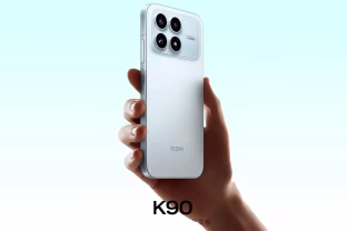Pristatytas „Redmi K90“ išmanusis telefonas su „Qualcomm“ procesoriumi ir „Bose“ garsiakalbiais